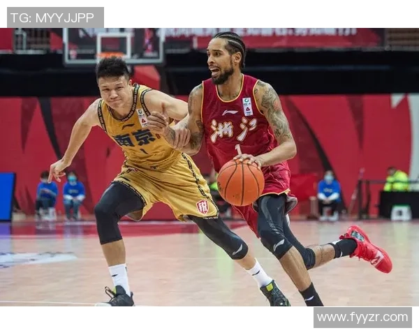 南京篮球队的转型之路探索与挑战杯赛特别报道 南京篮球队的转型之路探索与挑战杯赛特别报道